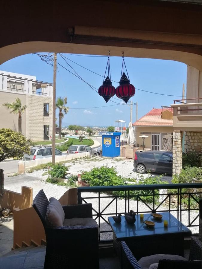 Villa Eleni Seaside Apartments Platanés Екстериор снимка