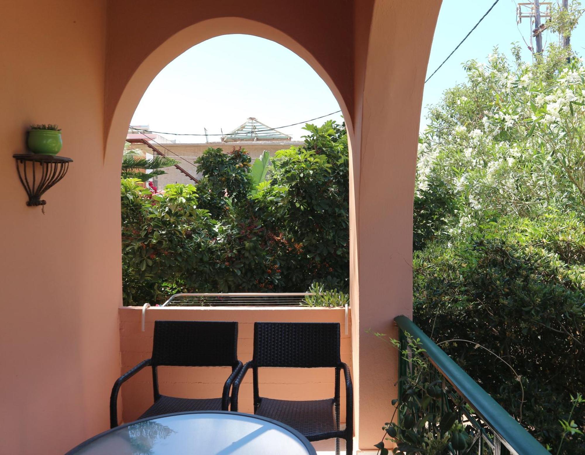 Villa Eleni Seaside Apartments Platanés Стая снимка