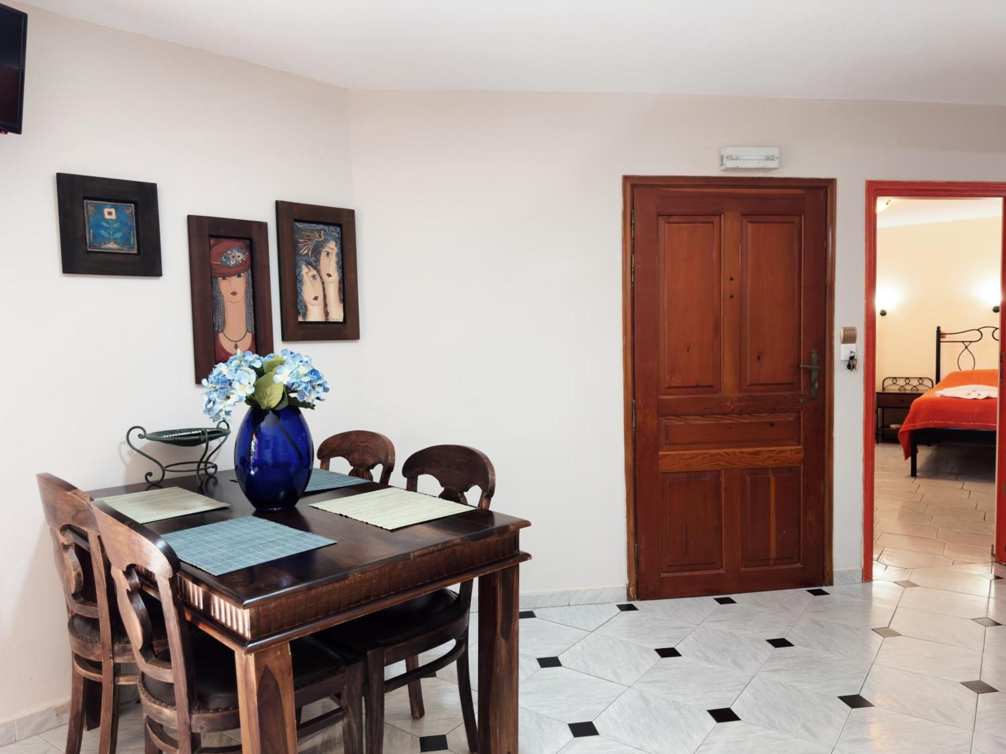 Villa Eleni Seaside Apartments Platanés Екстериор снимка