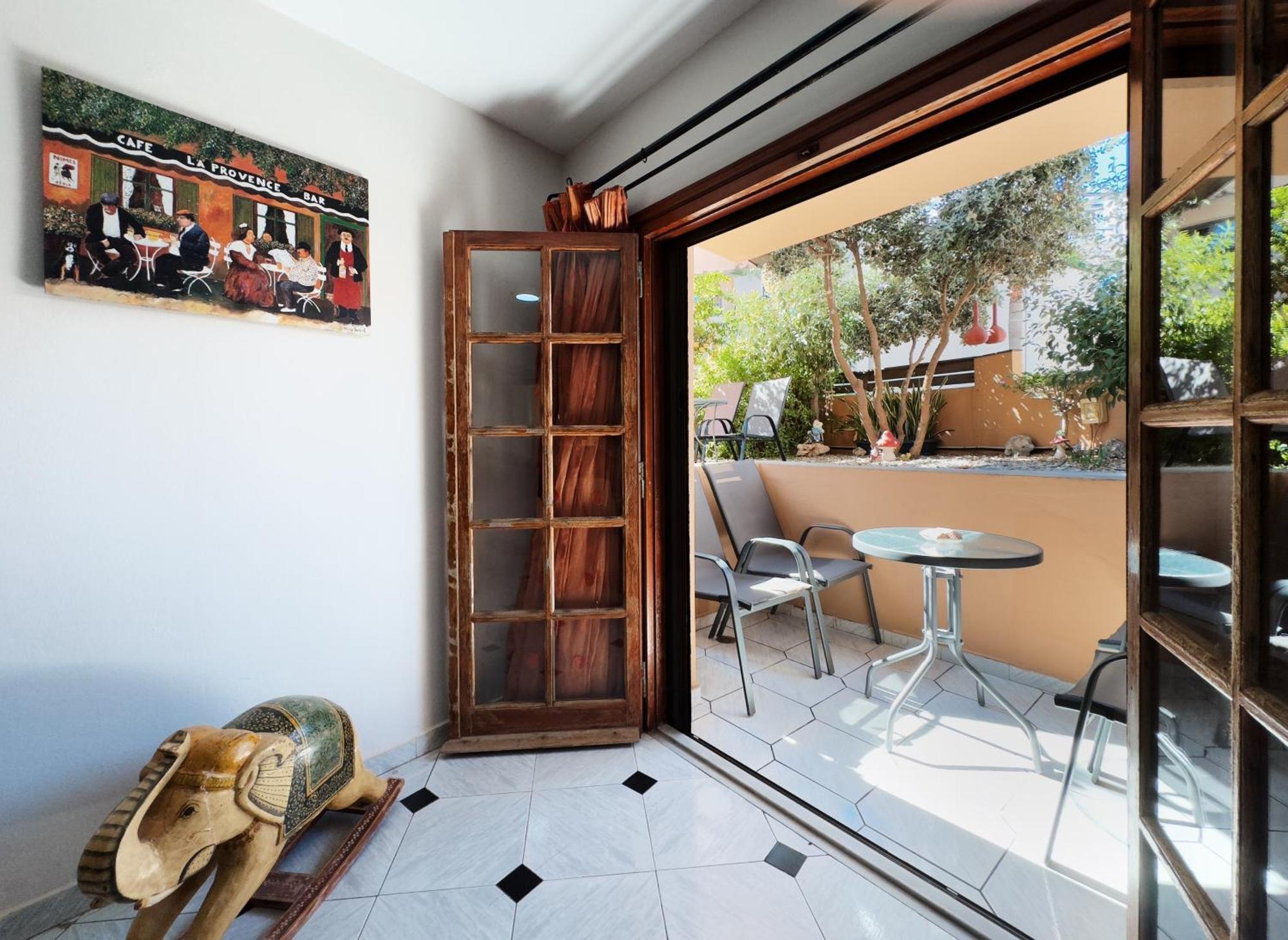 Villa Eleni Seaside Apartments Platanés Екстериор снимка