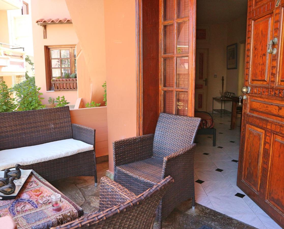Villa Eleni Seaside Apartments Platanés Екстериор снимка