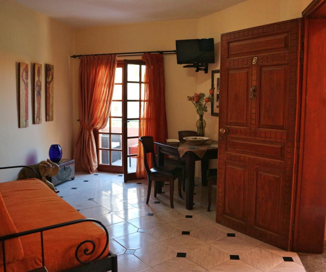 Villa Eleni Seaside Apartments Platanés Екстериор снимка